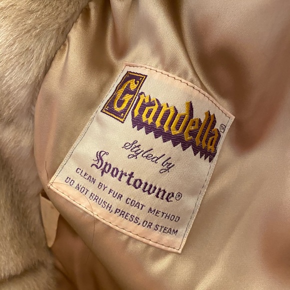 Vintage Grandella fur - Picture 2 of 4